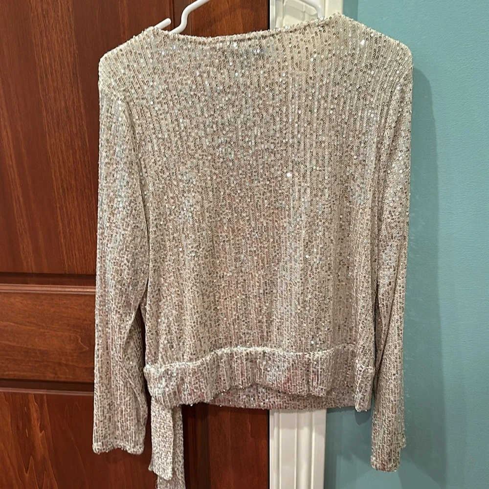 Sequins top - Picture 3 of 3